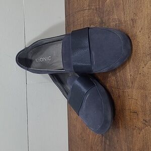 Vionic Loafer Women's sz 9.5 Chill Bridget Navy Blue Suede Slip On Flat